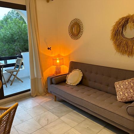 Bella Lilia Apartman Es Pujols Kültér fotó