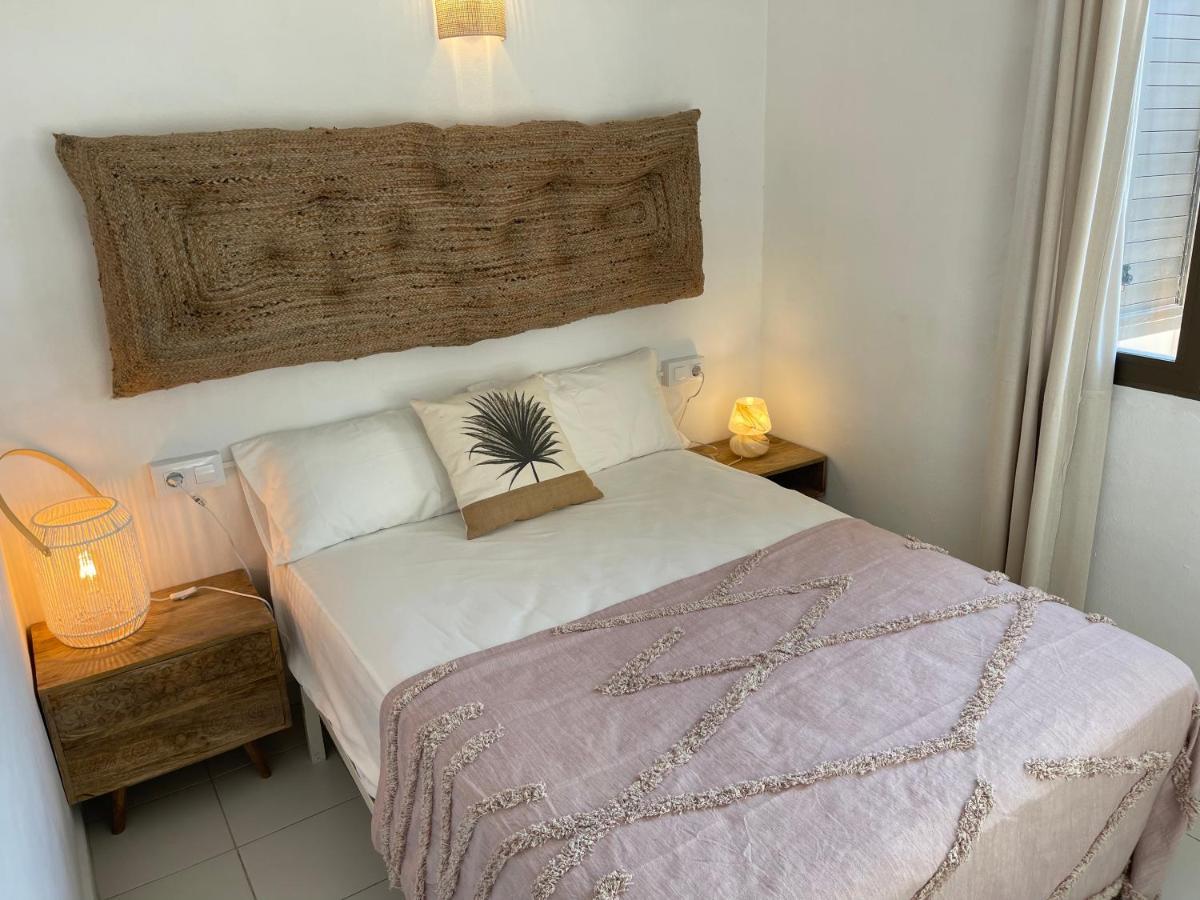 Bella Lilia Apartman Es Pujols Kültér fotó
